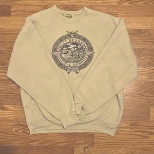 Vintage Mount Rushmore Sweater. Size S-M.